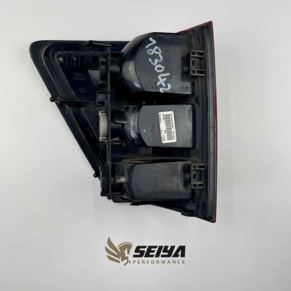 Feux arrière côté passager MOPAR 06-10 JEEP GC WH – Image 2