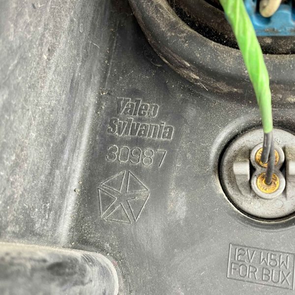 Feux avant côté conducteur MOPAR 06-07 JEEP GC WH – Image 4